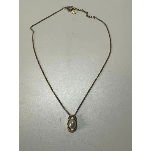 Women's Christian Dior Gold Pearl Pendant Necklace One Size - Picture 3 of 6